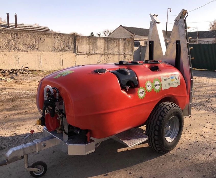 Оприскувач Опрыскиватель ОПВ 2000