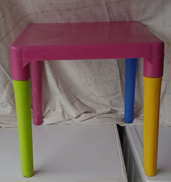 Mesa brincar 60x60cm pra crianças, mesa jogar ou refeição, mesa dapoio