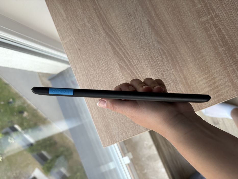 tablet lenovo TB-7304F