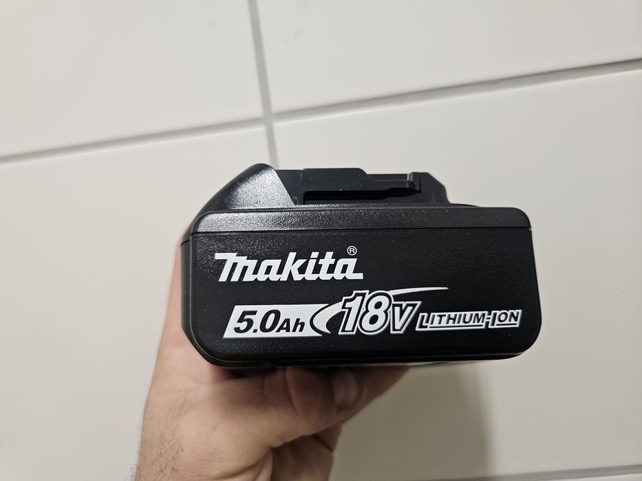Fabrycznie nowa bateria Makita 5.0 ah 18v