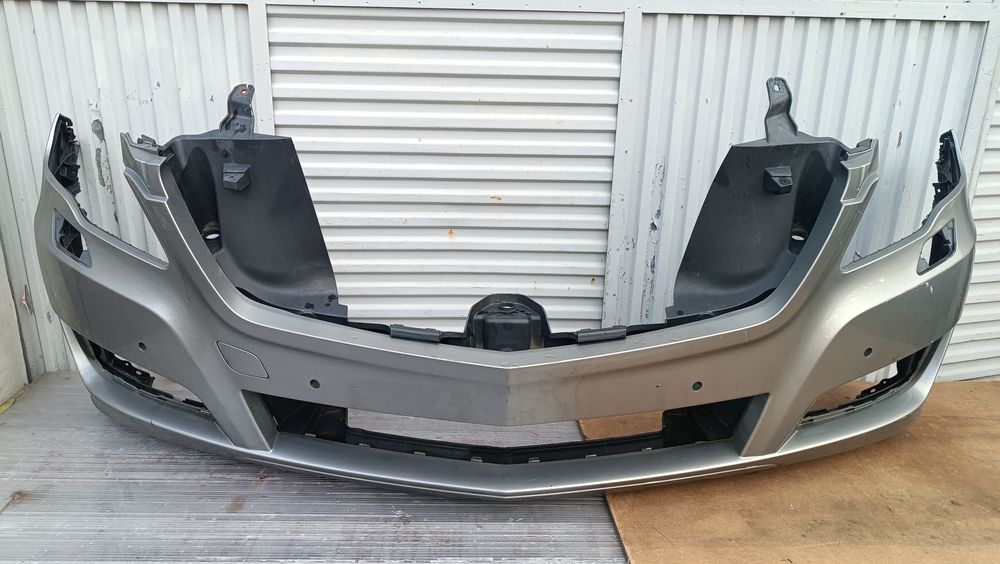 Vendo parachoque de frente Mercedes Benz classe R W251 ano 2017