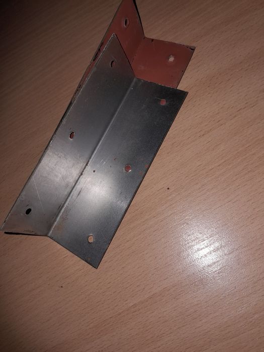 Уголок меблевий 50×50×150