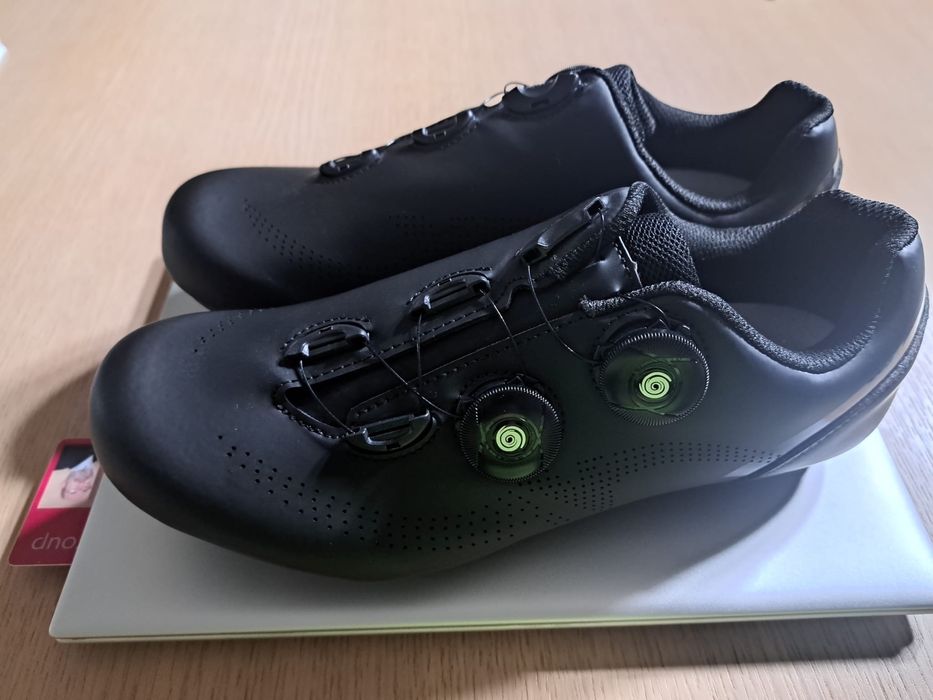 Sapatos de ciclismo