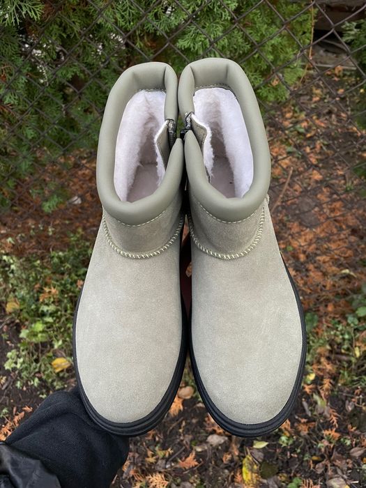ОРИГІНАЛ UGG Koolaburra 37р оливкового кольору
