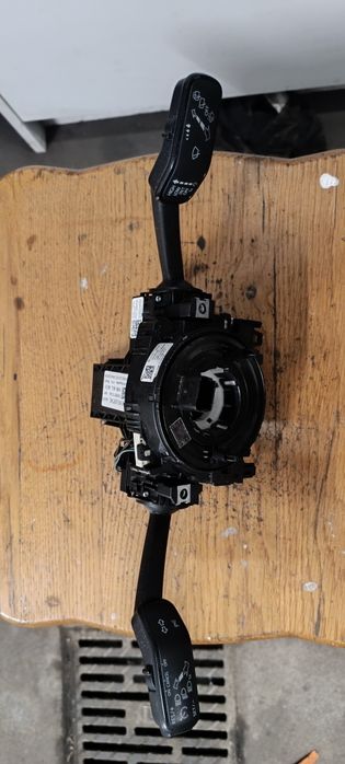 Manetka skoda octavia III