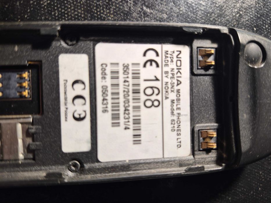 Телефон кнопочный Nokia 6210