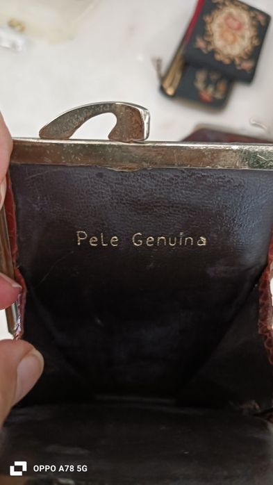 Carteiras antigas em pele