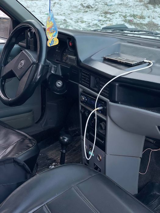 Продам опель кадет