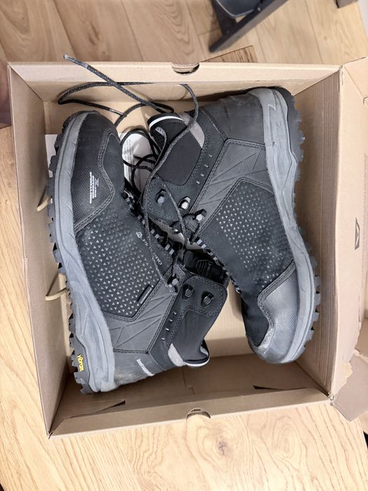 Buty trekingowe ALPINE PRO stan idelany