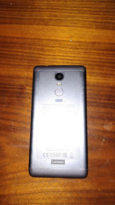 Lenovo telefon  uszkodzony