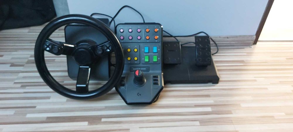 Kierownica Logitech G Saitek Farm sim Controller