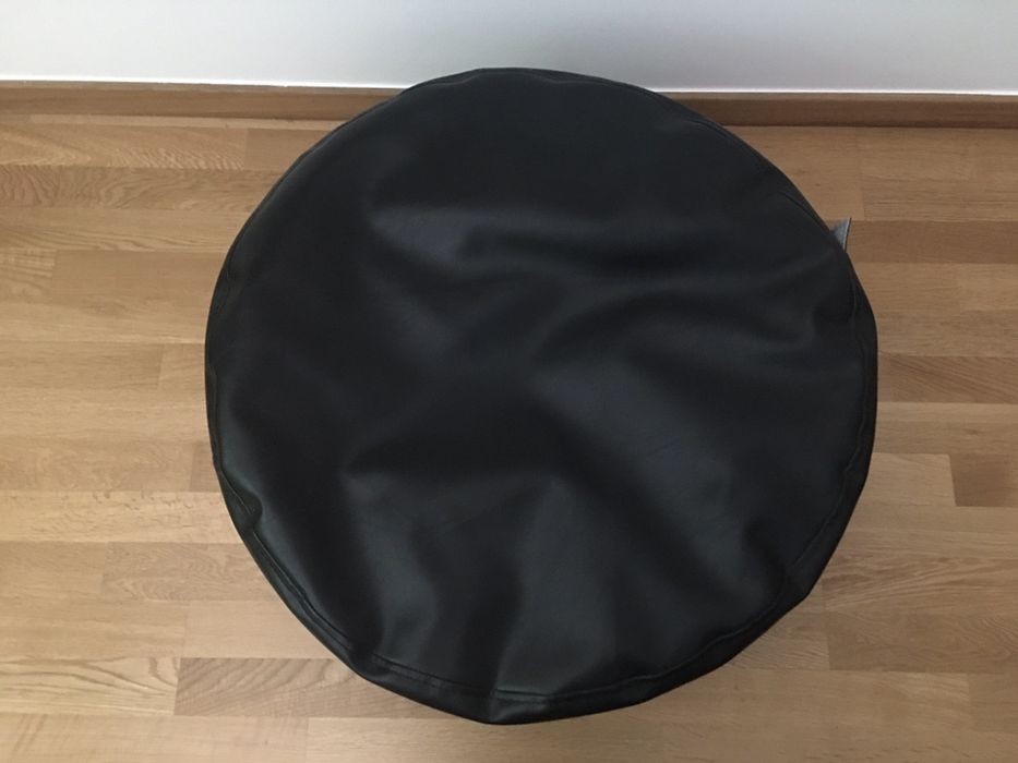 Puff preto do Gato Preto