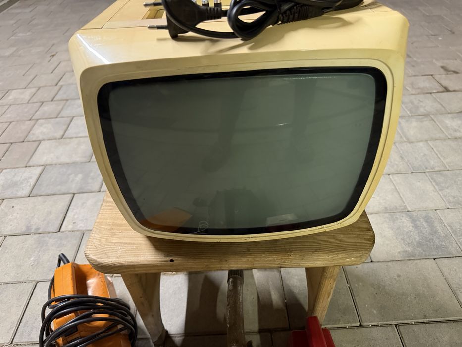 Unitra Polska Tv przenośny