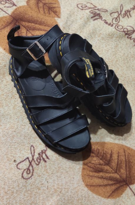 Сандалі Dr.Martens 37-38.