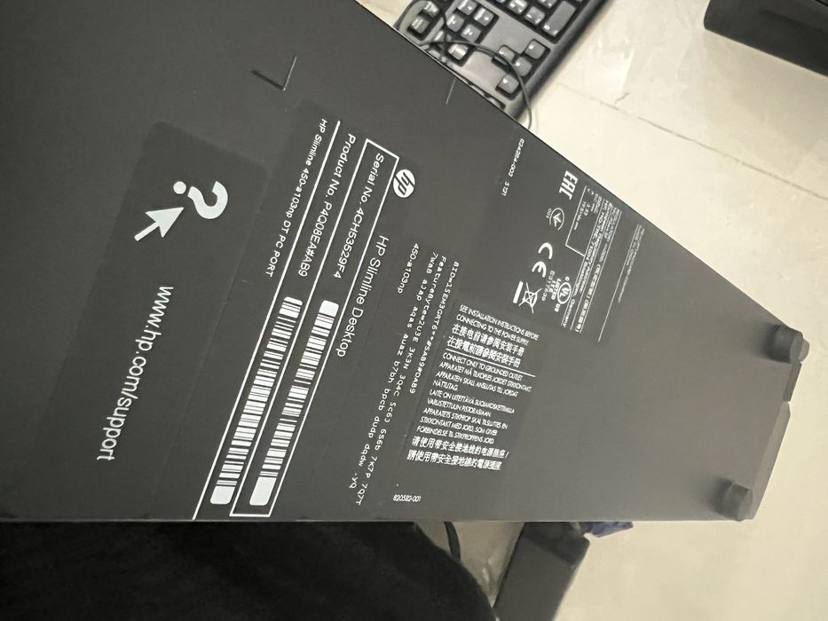 Computador. Ecran. Teclado e Rato