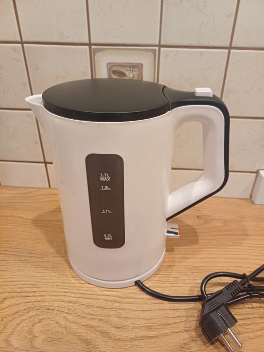 Czajnik elektryczny 1,7