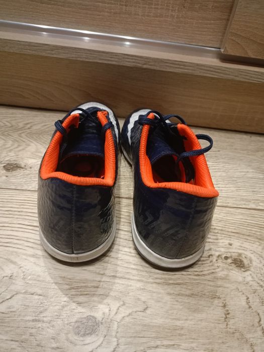 Sprzedam buty męskie sportowe