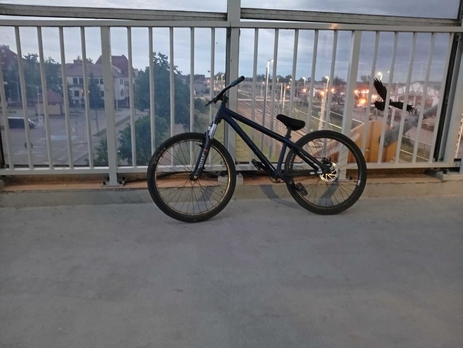 Na bikes zircus granatowy