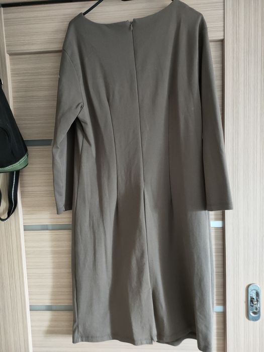 Sukienka Megi rozmiar 42 -44 Nowa