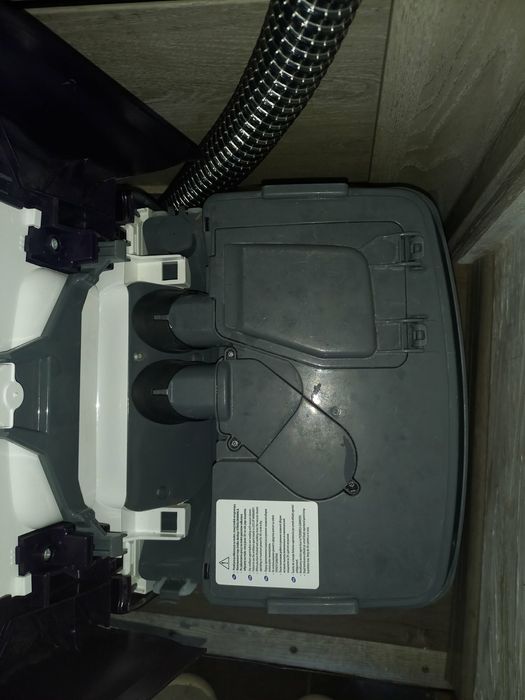 Миючий пилосос Bosch BWD41740