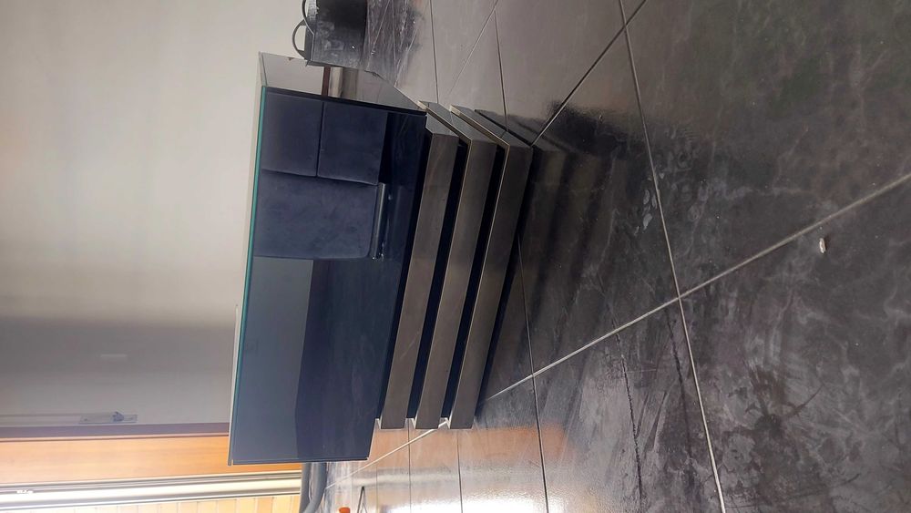 Mesa de centro em vidro