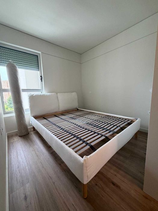 Estrutura de cama de casal  | Excelente Estado
