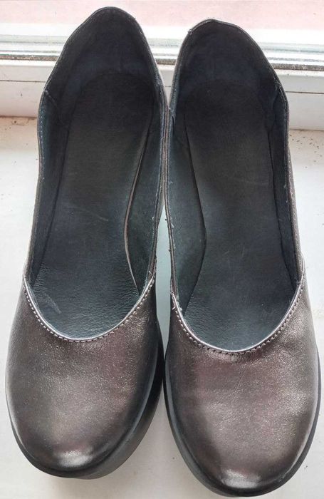 Сабо жіночі нові в упаковці. Розмір 41