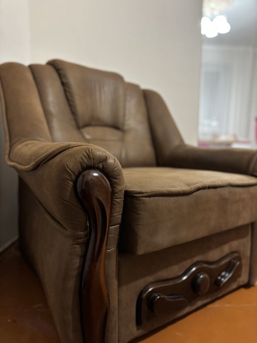 Продам мяке крісло