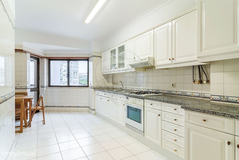 Apartamento T3 para arrendamento