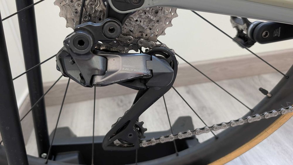 Bicicleta Canyon Ultimate CF SL 8 Ultegra Di2