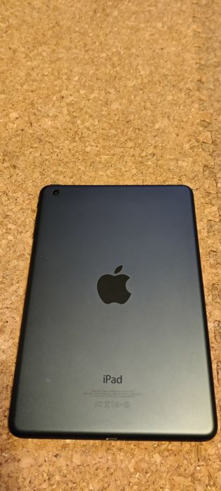 iPad mini para peças