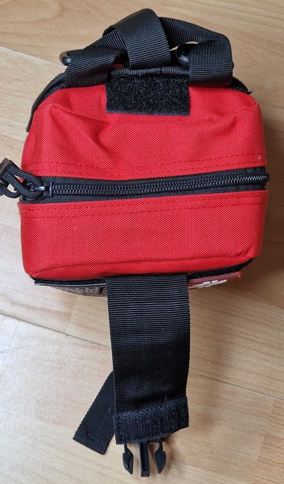 Ulepszona turystyczna apteczka TACTICAL MOLLE