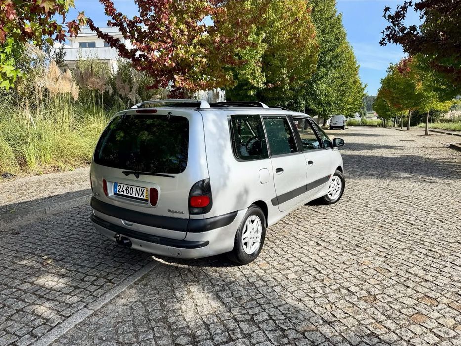 Renault Grand Espace 2.2 DTI (7 Lugares)