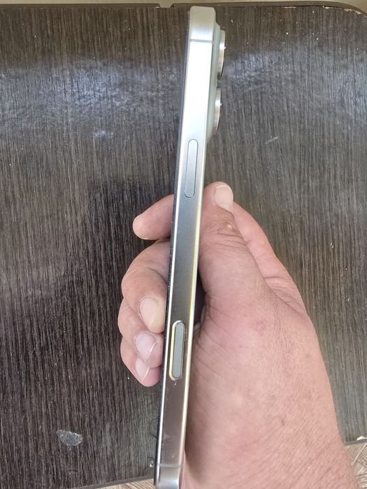 iPhone 16 pro max 256 Официальный