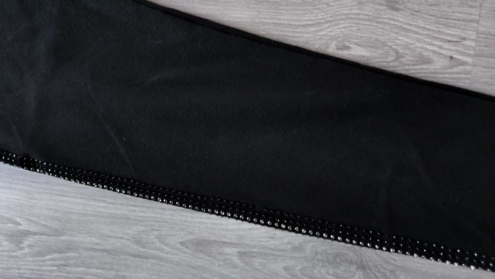 Czarne leginsy z cyrkoniami 152 cm grubsze 152 cm