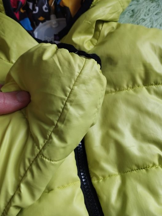 Дитяча демісезонна куртка,на дві сторони..