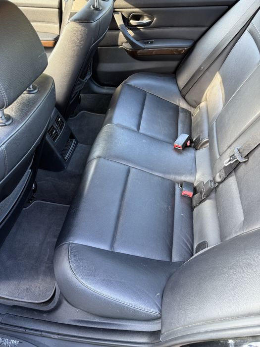 Sprzedam Bmw e90 318i