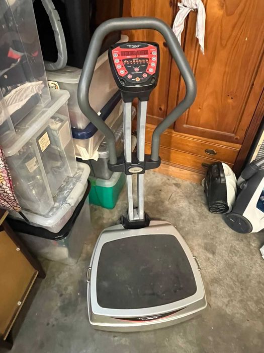 Plataforma Vibratória BH Tecnovita YV16 Active Power