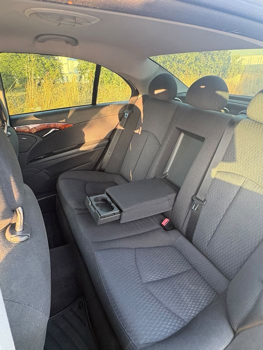 Mercedes-Benz E220517723166596157445