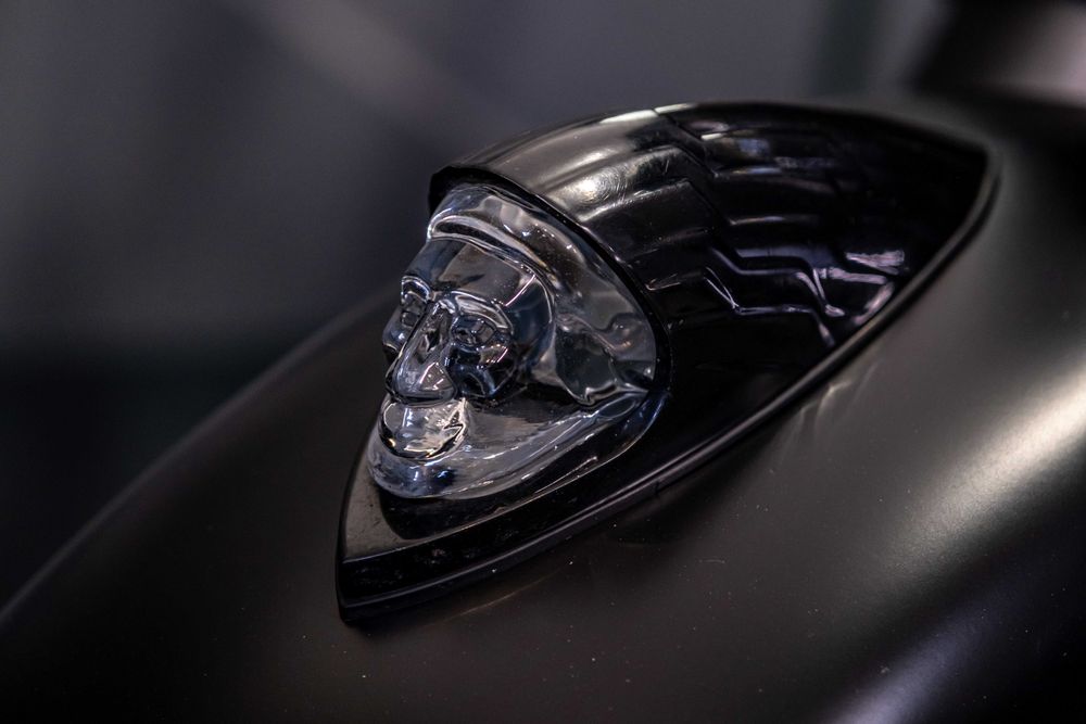 Indian Chieftaine Dark Horse