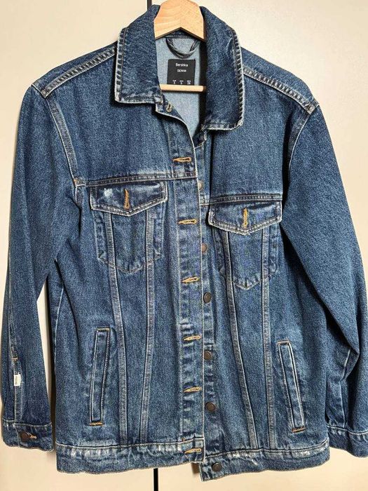 Jeansowa kurtka Bershka