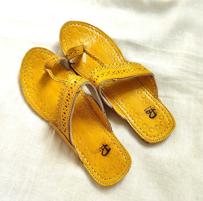 KOHYL Skórzane japonki kohalpuri 37 żółte orientalne boho hippie retro