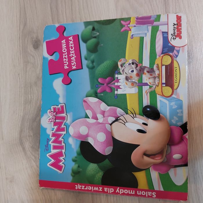 Minnie książka z puzzlami