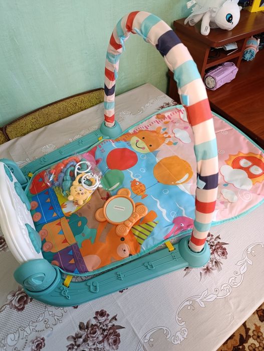 Продам дитячий коврик б/у