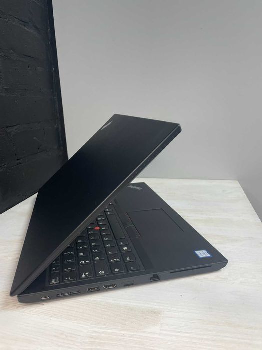 Lenovo ThinkPad L590 15.6 FHD i5 8265U 16GB SSD для навчання є 600шт