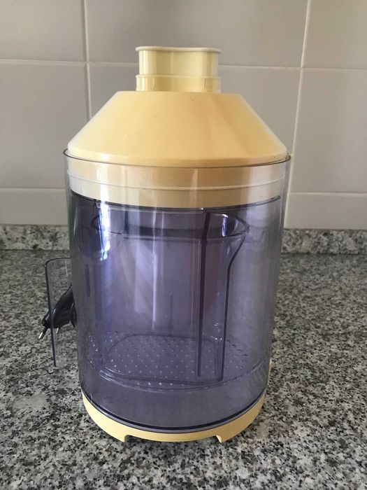 Centrifugadora Braun - Extração de sumo de qualquer fruta