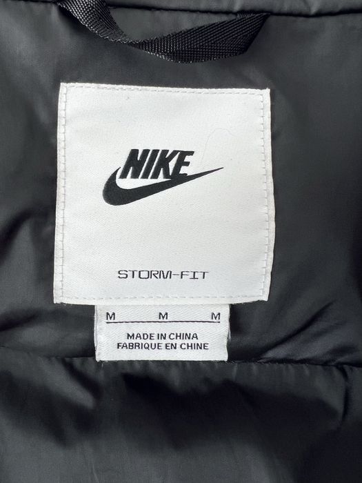 Оригінал! Куртка Nike Storm-FIT M