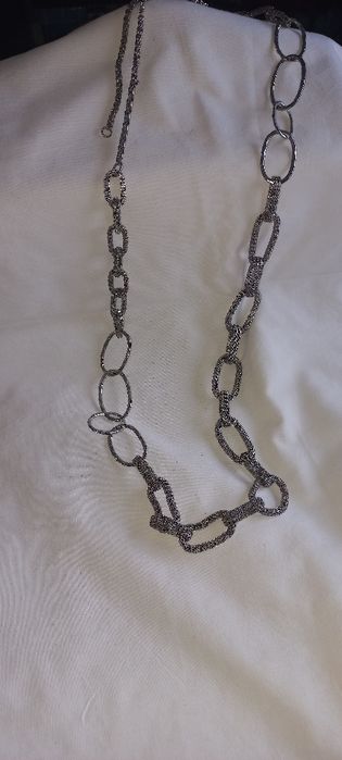 Colares de bijuteria