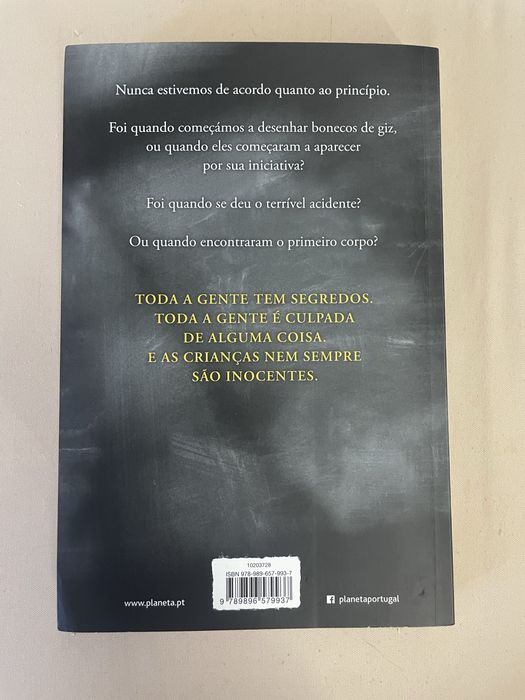 Livros de C.J. Tudor – Livros de suspense em ótimo estado!