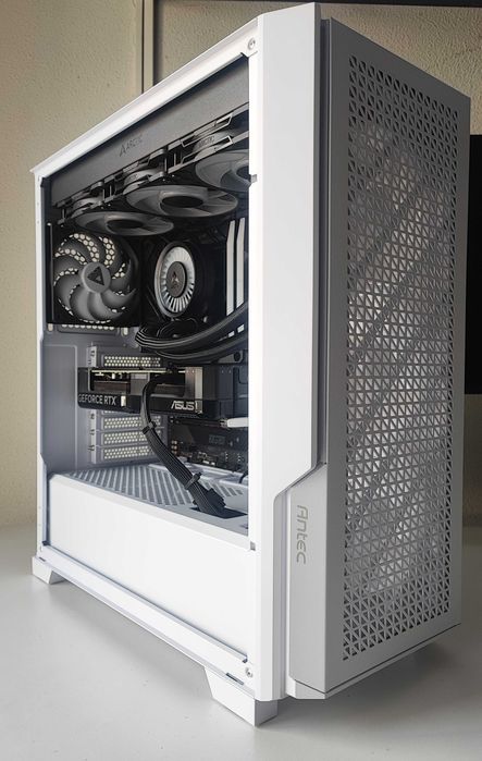 I9 14900K RTX 4070 12 GB GAMING